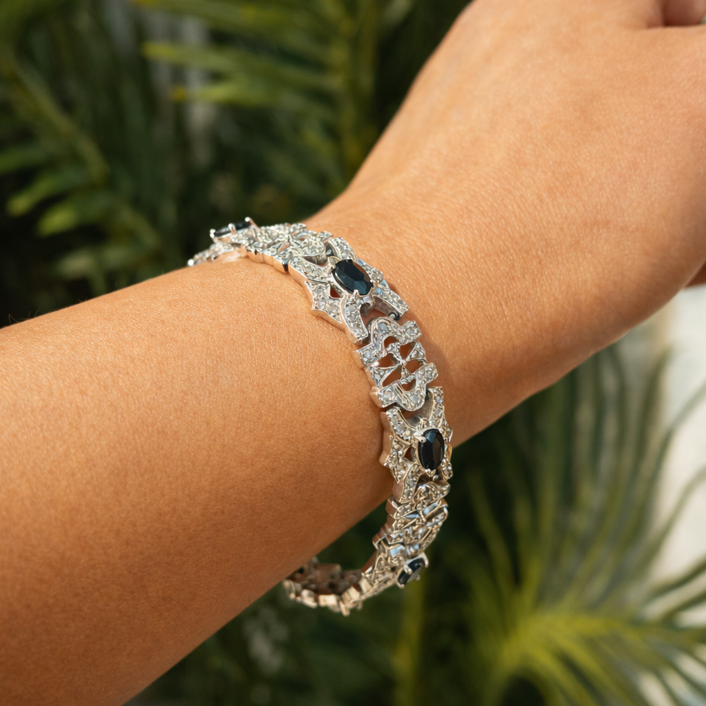 Exquisite Vintage 18ct White Gold Sapphire and Diamond Bracelet