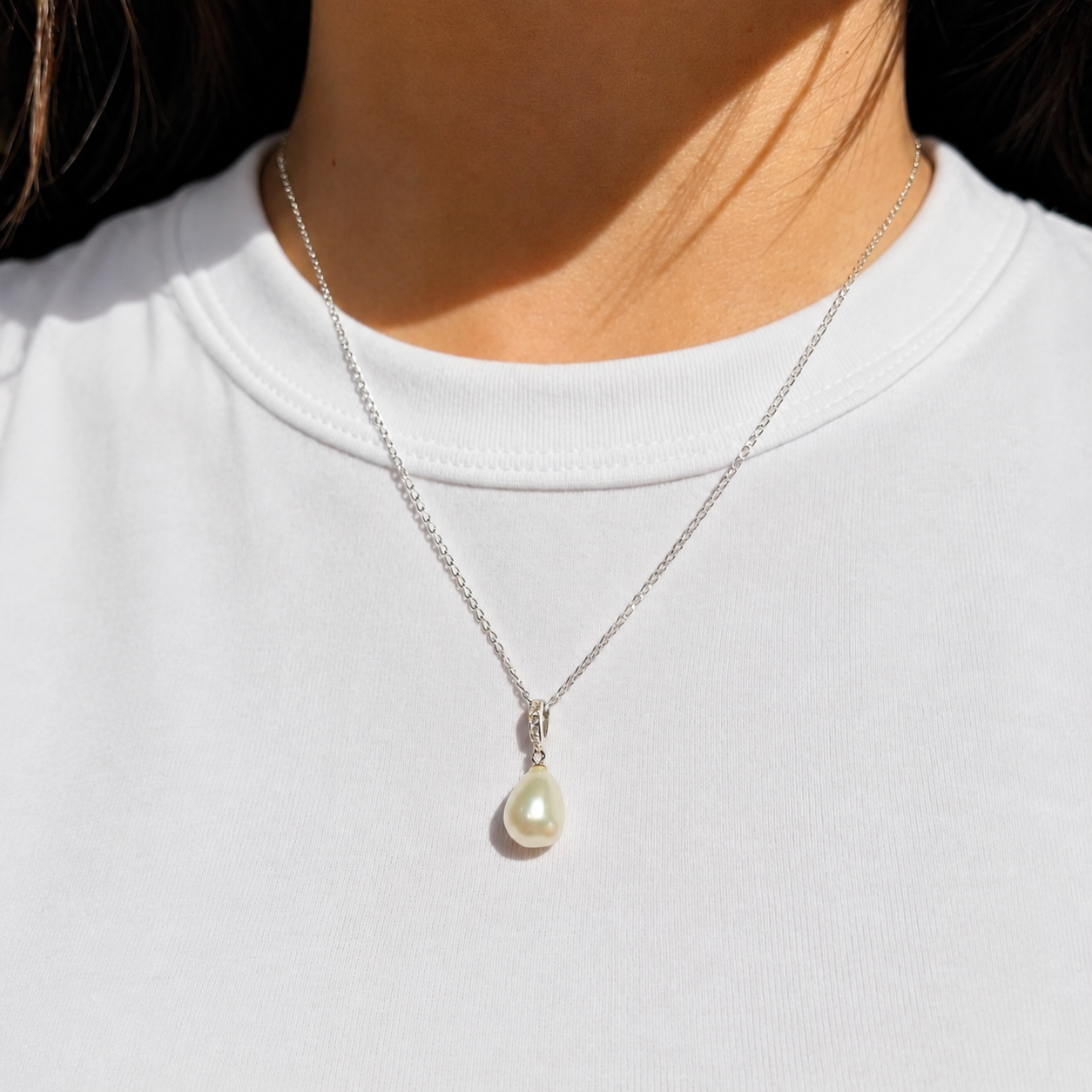 Elegant Sterling Silver Pearl and Cubic Zirconia Droplet Necklace