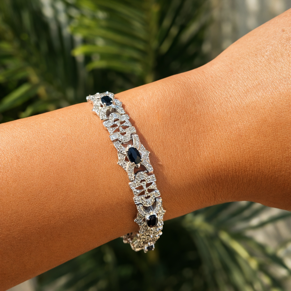 Exquisite Vintage 18ct White Gold Sapphire and Diamond Bracelet
