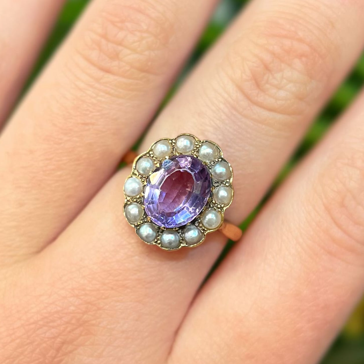 Vintage Amethyst and Pearl 9ct Yellow Gold Cluster Ring | Size O