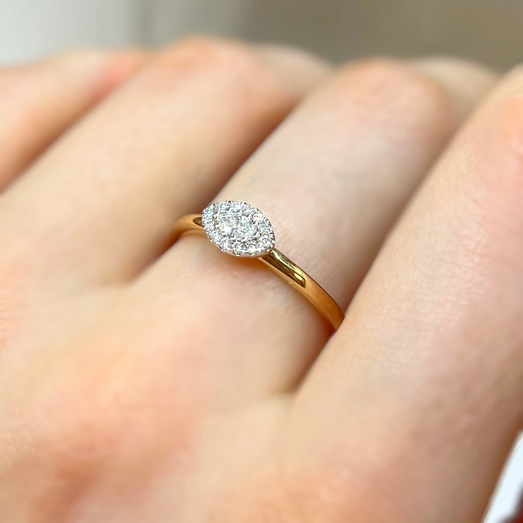 Diamond 9ct Yellow Gold Eye Shape Ring | Size O