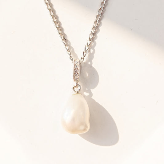 Elegant Sterling Silver Pearl and Cubic Zirconia Droplet Necklace