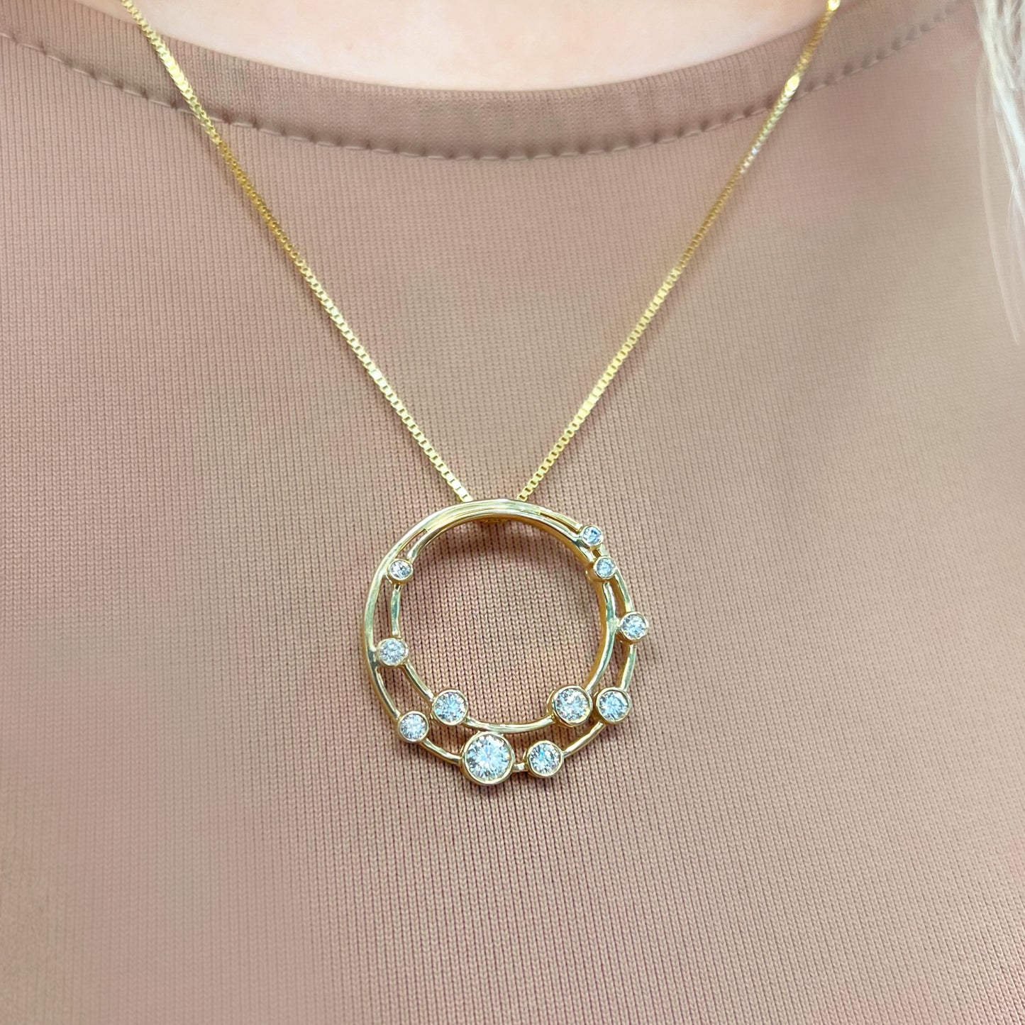 Striking 9ct Yellow Gold Diamond Bubble Necklace