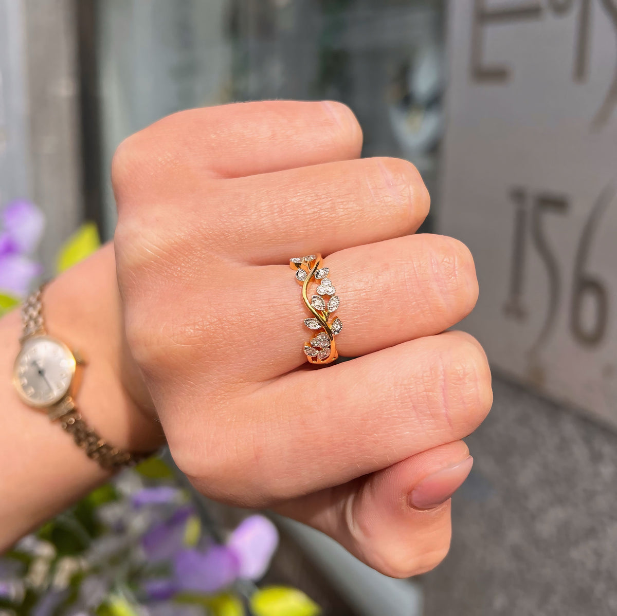 'The Flora' Floral Diamond 18ct Yellow Gold Band Ring | Size M ½