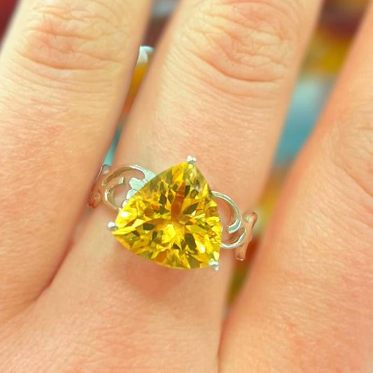 Sterling Silver Golden Trillion-Cut Citrine Ring - Size P