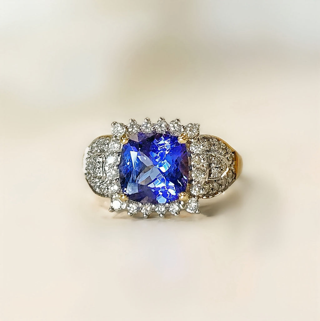 Vintage Indigo Tanzanite and Diamond 18ct Yellow Gold Cluster Chunky Ring | Size N