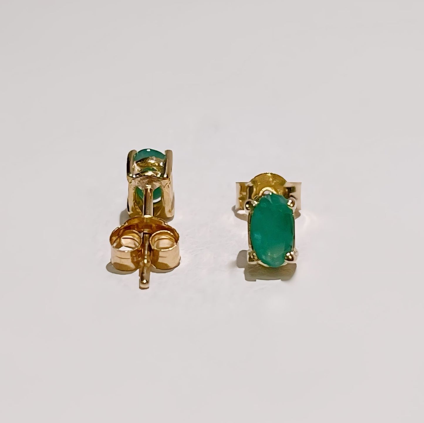 9ct Yellow Gold Oval Emerald Stud Earrings