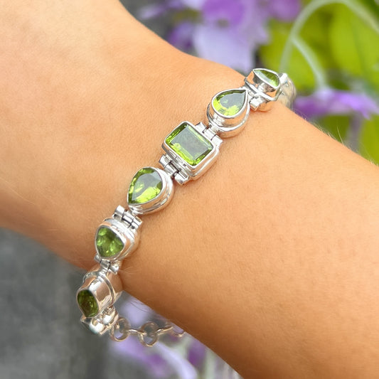 Sterling Silver Bezel Set Peridot Bracelet