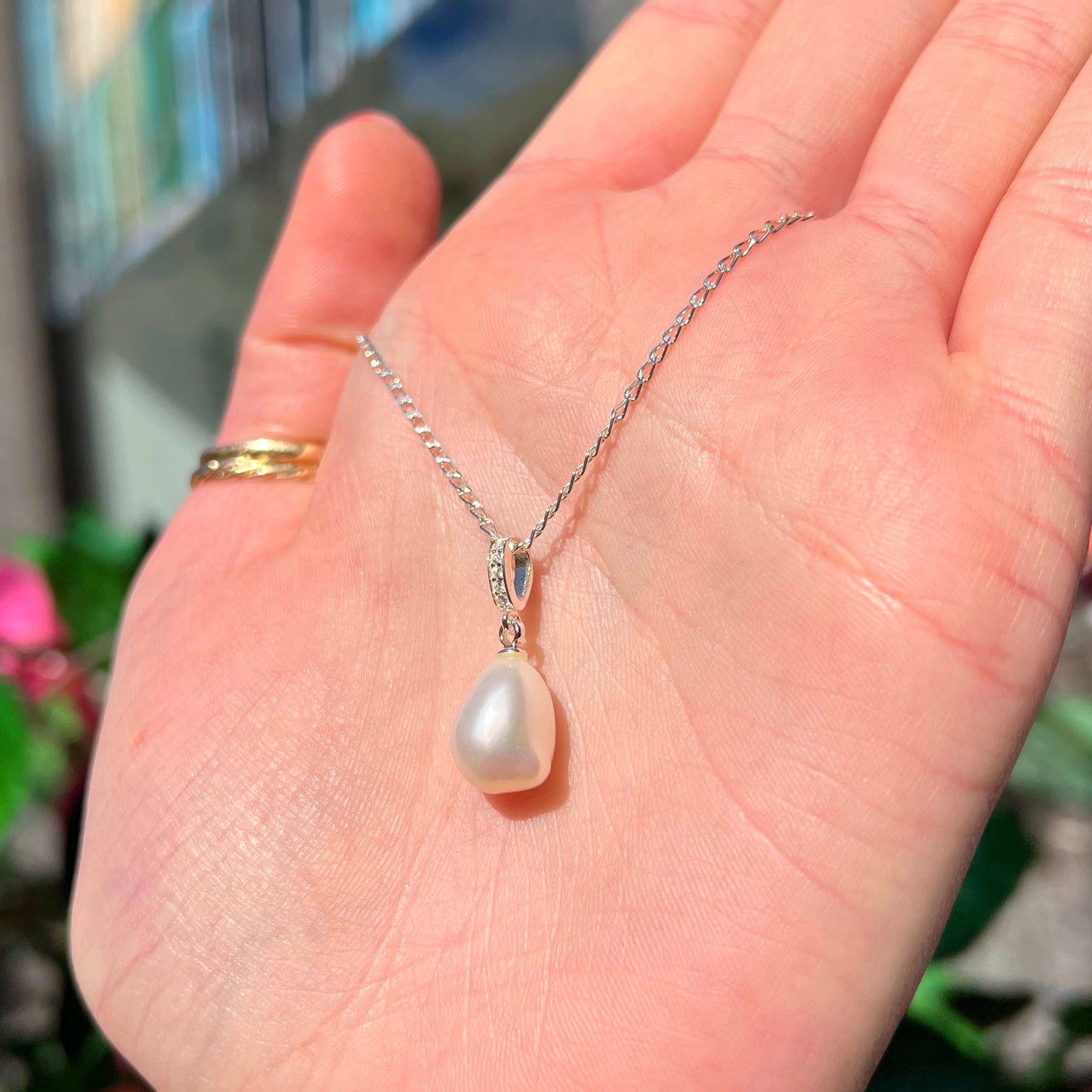 Elegant Sterling Silver Pearl and Cubic Zirconia Droplet Necklace