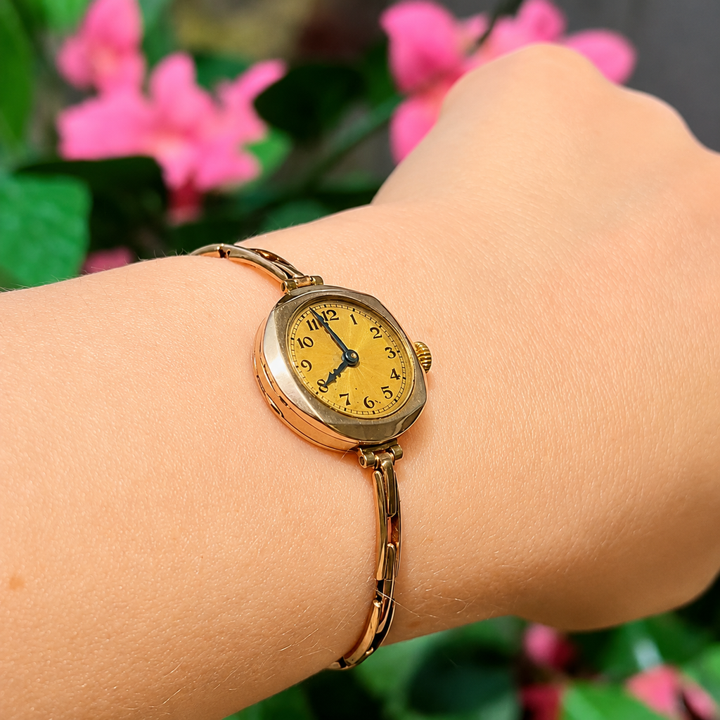 Antique 1920s 9ct Gold Ladies Unicorn Wristwatch | Rolex