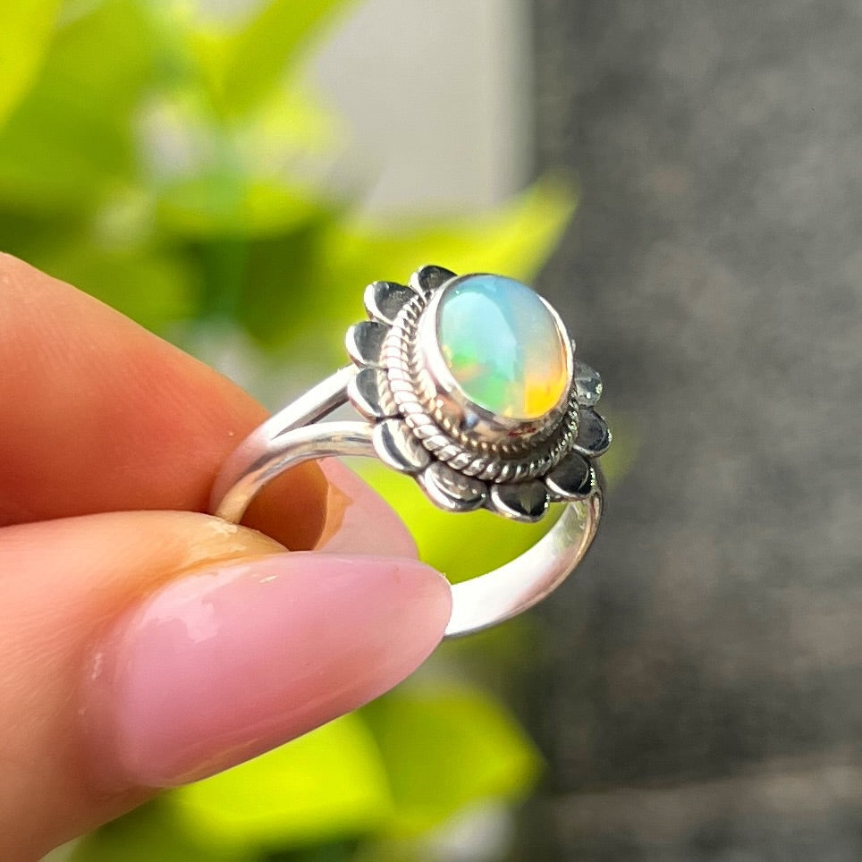 Sterling Silver Flower Design Opal Ring - Size O