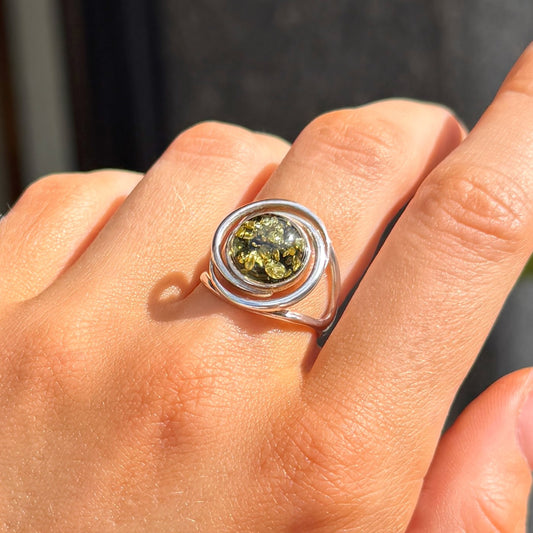 Green Amber Sterling Silver Round Spiral Ring - Size M