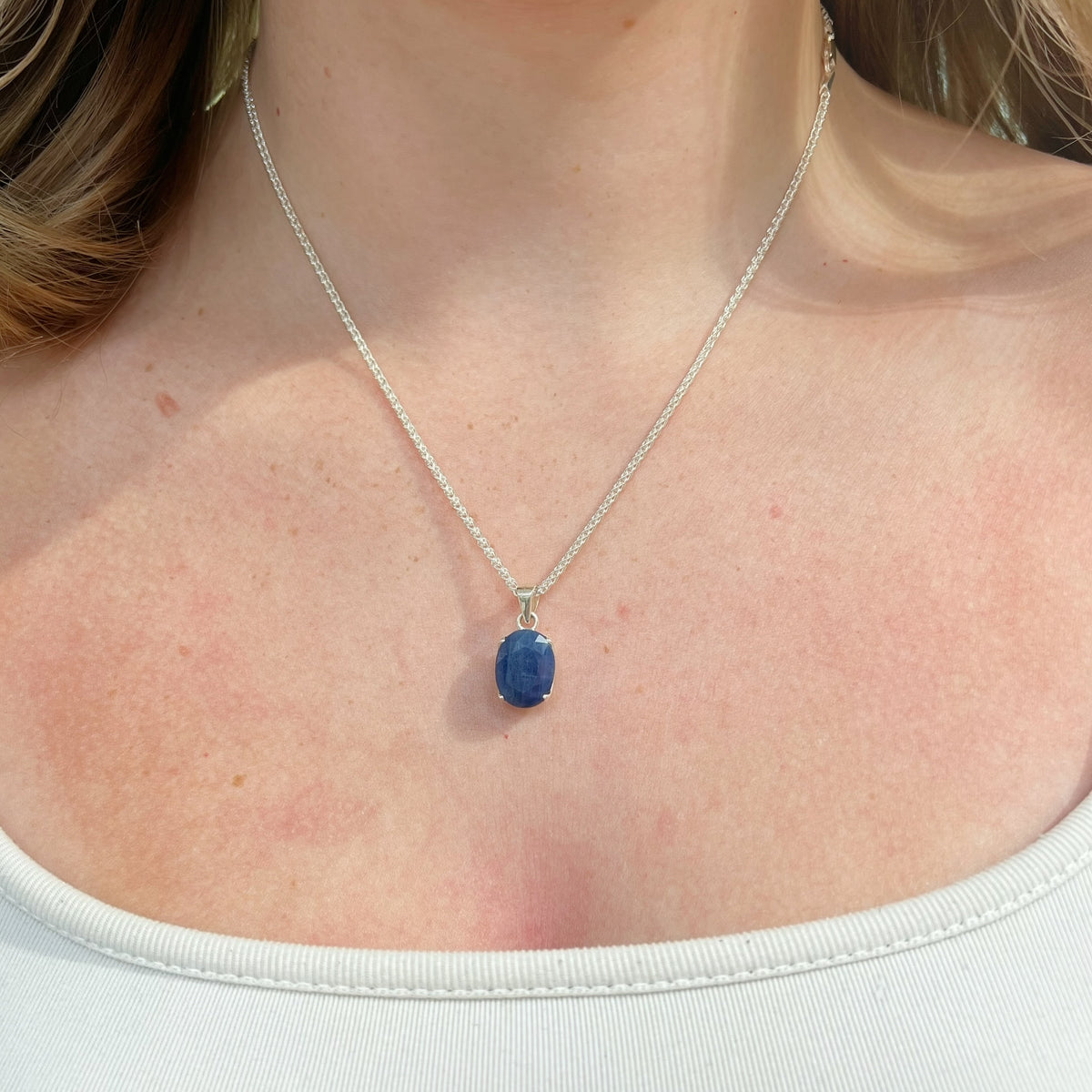 Oval Cut 8.20ct Blue Sapphire Sterling Silver Pendant & Chain