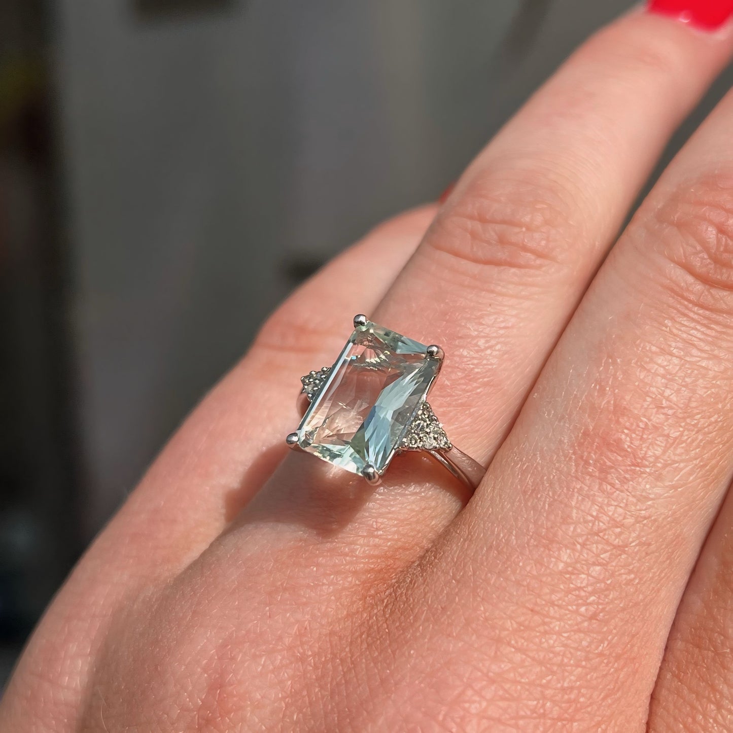 Vintage 9ct White Gold Green Amethyst and Diamond Cocktail Ring - Size M