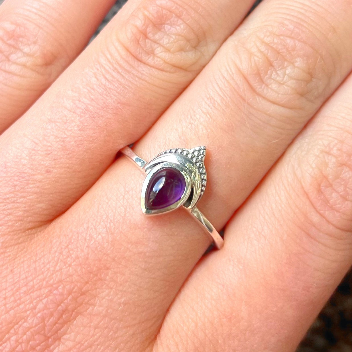 Dainty Sterling Silver Teardrop Purple Amethyst Ring - Size H ½