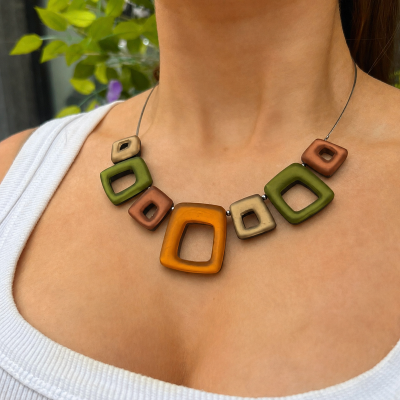 Pre-Order | Pistachio Hollow Squares Necklace | Watch This Space