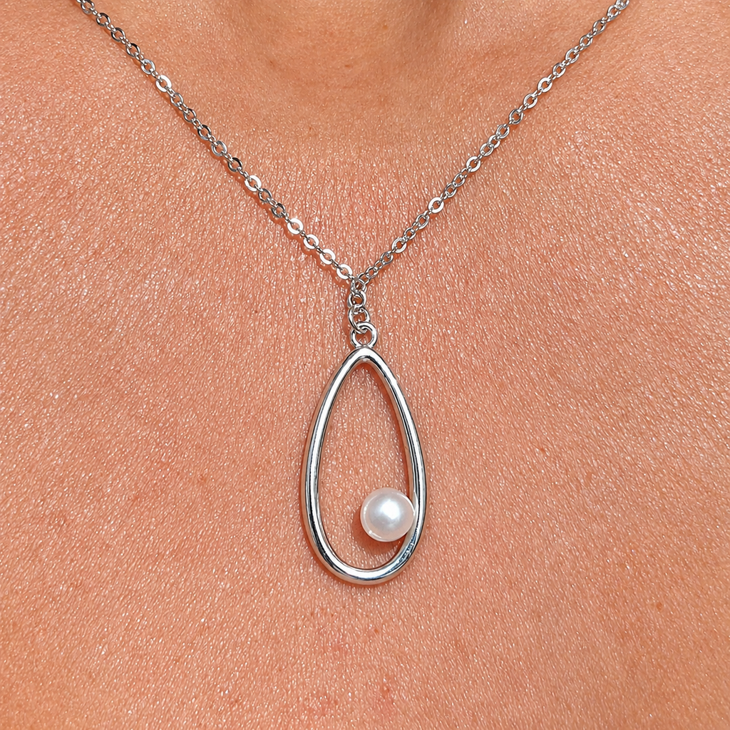 Sterling Silver Freshwater Pearl Necklace