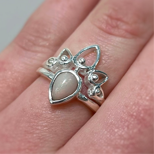 Sterling Silver Opal Lotus Flower Ring - Size J 1/2