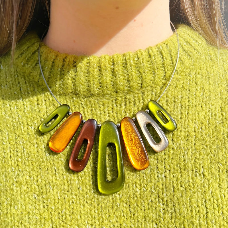 ‘Watch This Space’ Elongated Rectangles Necklace - Pistachio