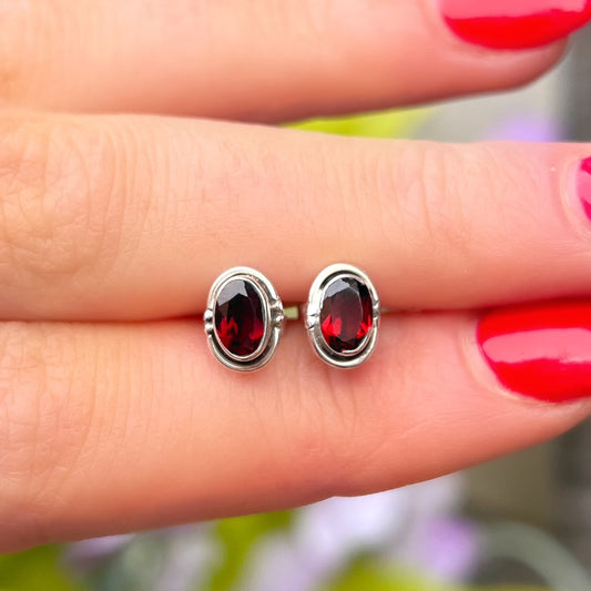 Dainty Sterling Silver Oval Cut Red Garnet Stud Earrings