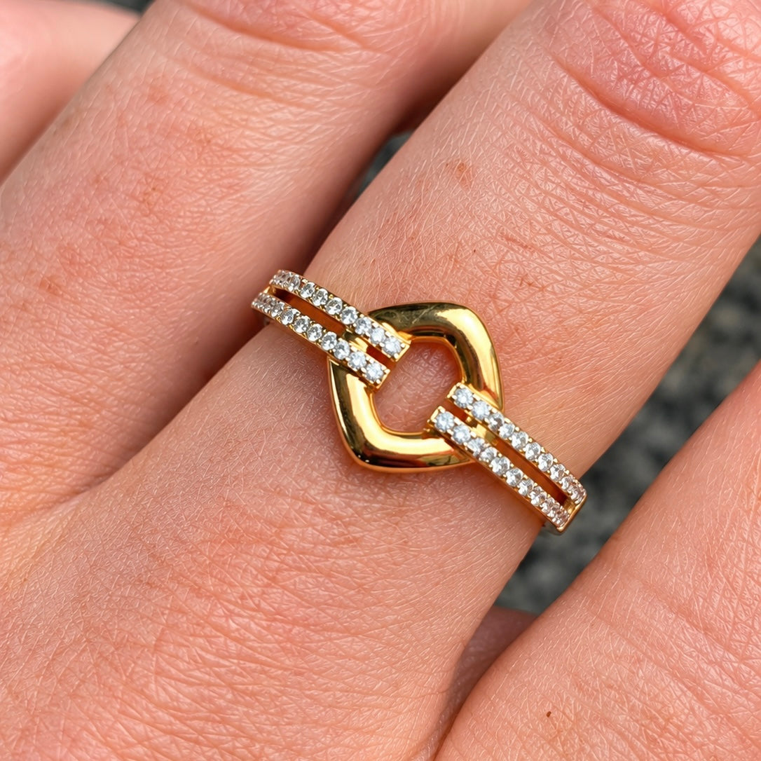Diamond 9ct Yellow Gold Open Link Ring