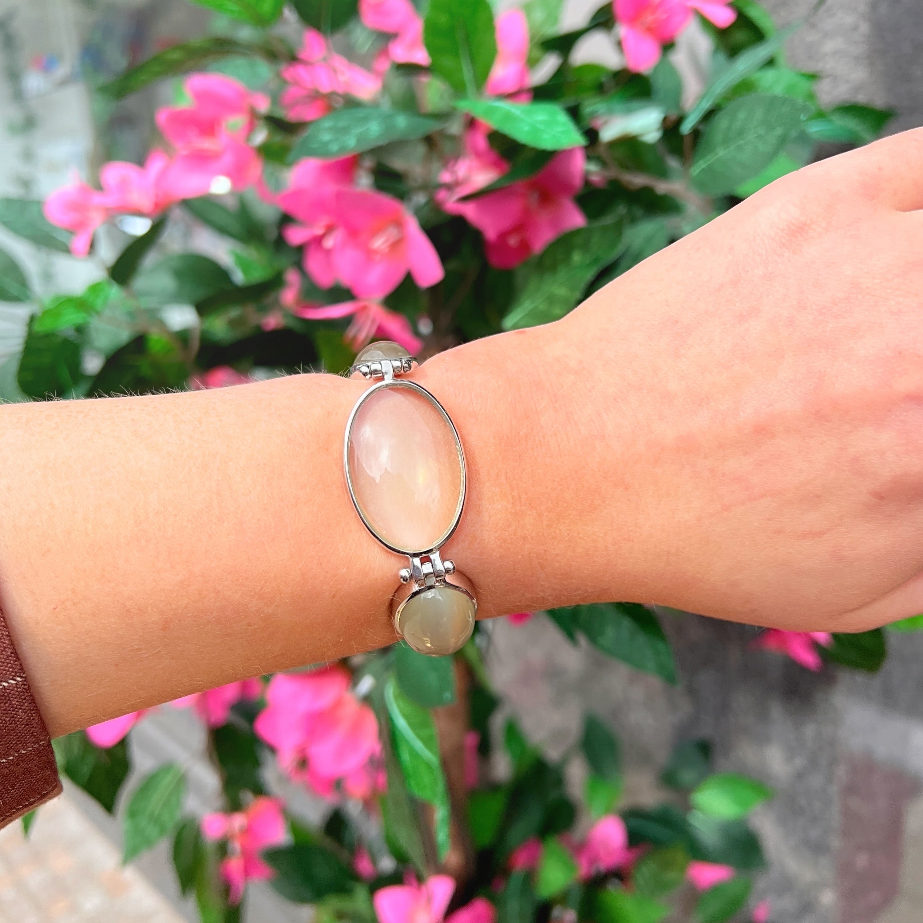 True Moonstone Graduated Five Stone Sterling Silver Chunky Bracelet