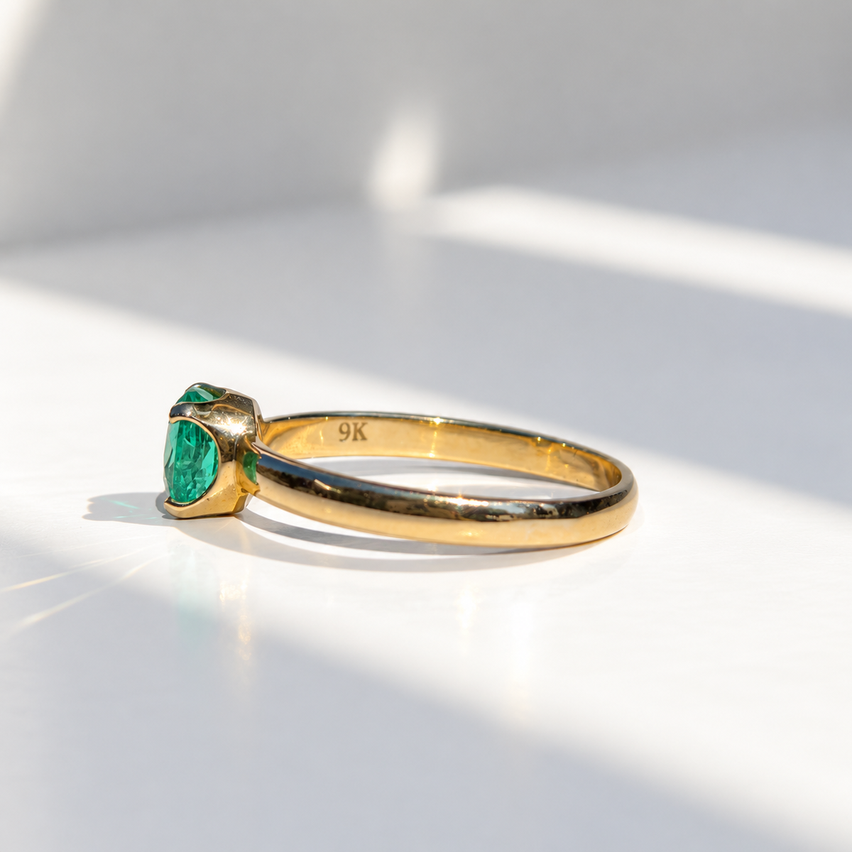 Emerald 9ct Yellow Gold Solitaire Ring | Size O