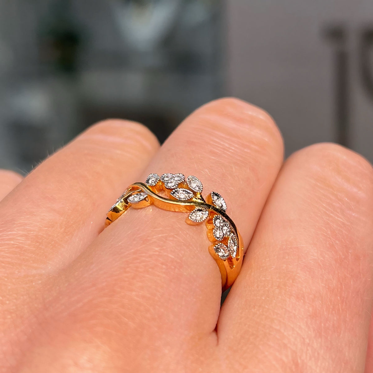 'The Flora' Floral Diamond 18ct Yellow Gold Band Ring | Size M ½