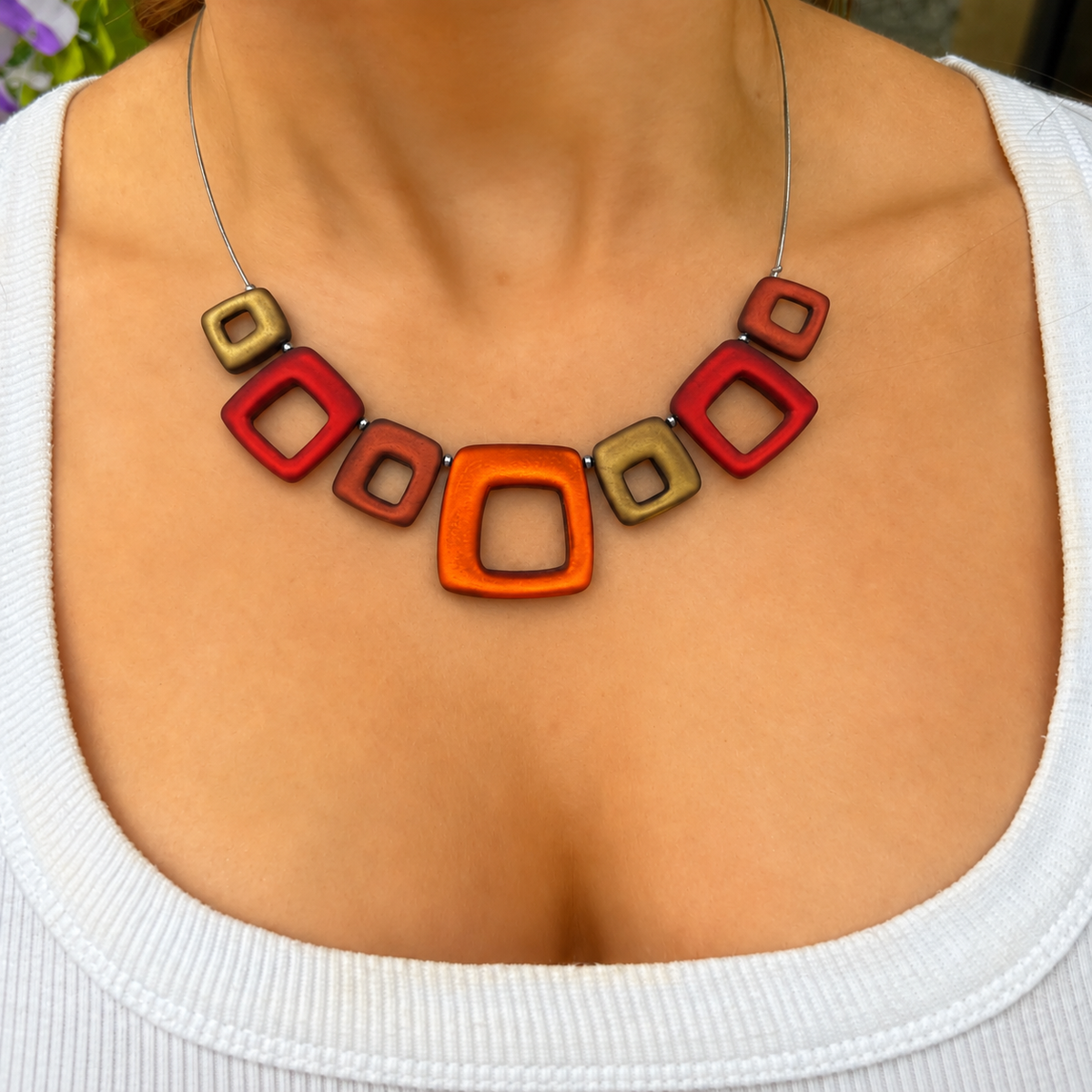 Chilli Hollow Squares Necklace | Watch This Space