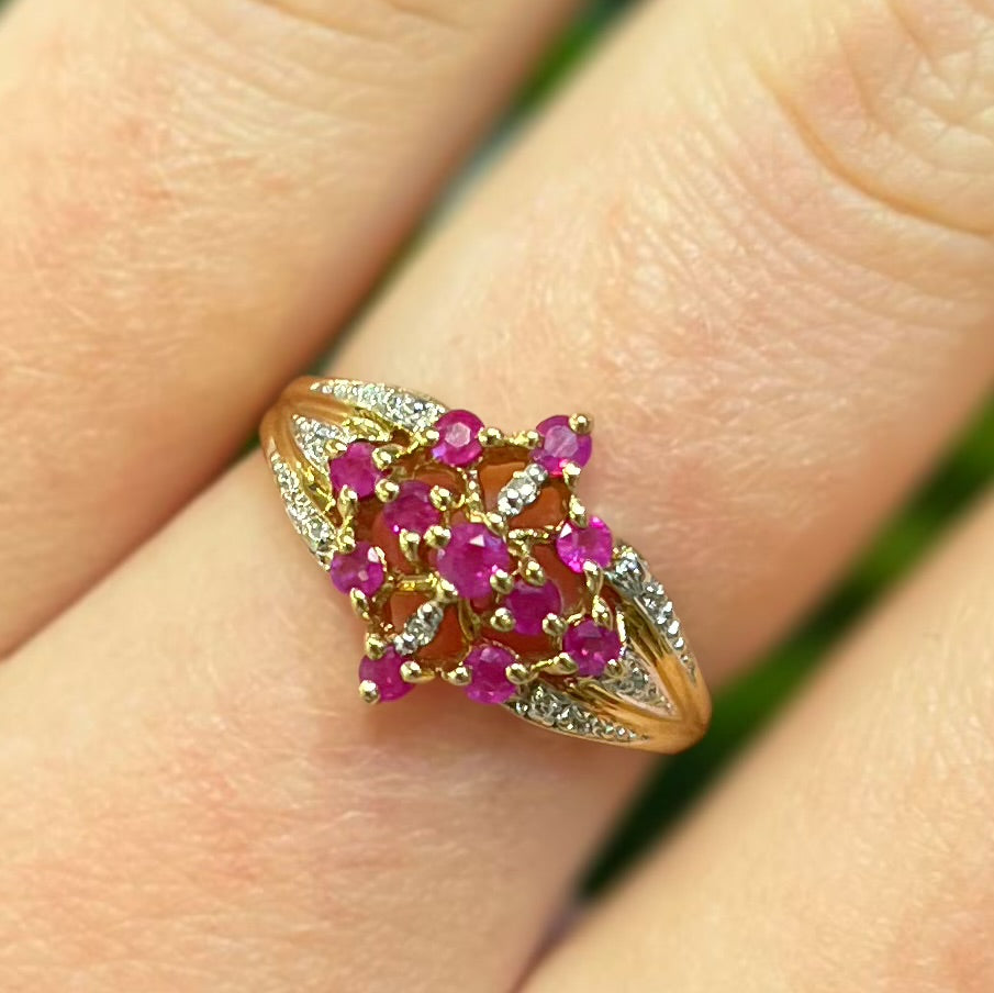 Unusual Vintage 9ct Yellow Gold Ruby and Diamond Ornate Cluster Ring - P
