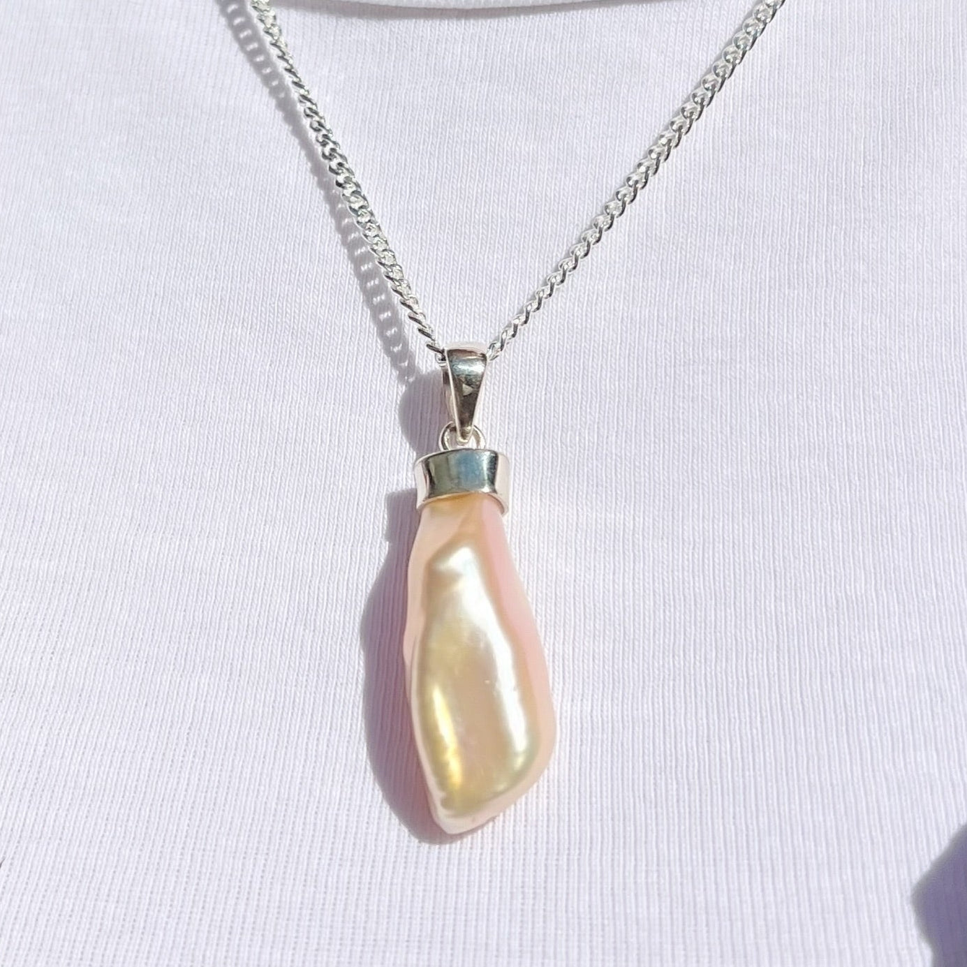 Unusual Sterling Silver Irregular Shaped Pearl Drop Pendant