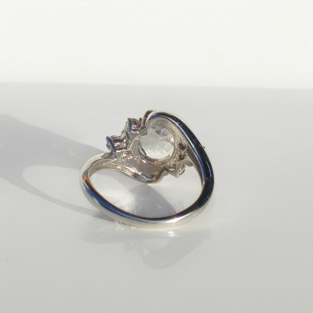 Vintage White Spinel and White Topaz 9ct White Gold Twist Dress Ring | Size K