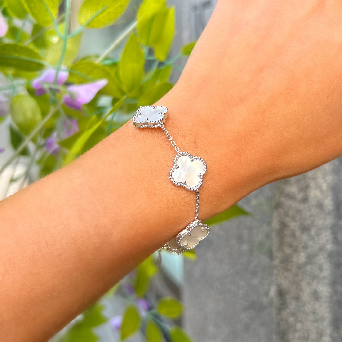 Sterling Silver White Mother of Pearl Clover Bracelet