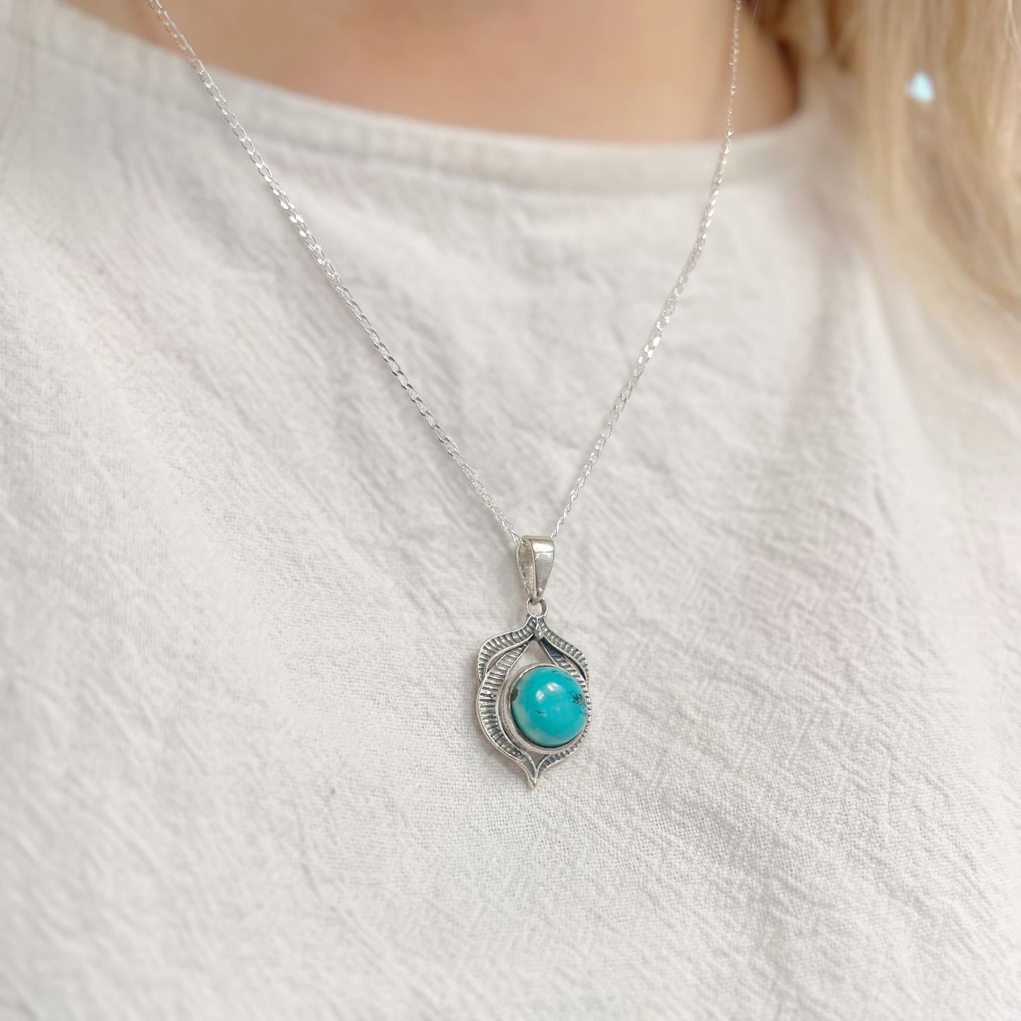 Sterling Silver Nature-Inspired Turquoise Necklace