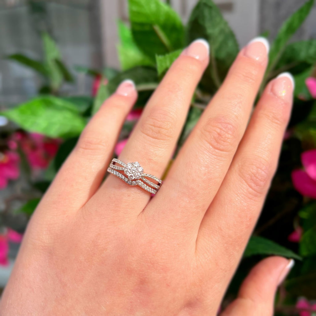 Diamond Platinum Wave Ring | Size L