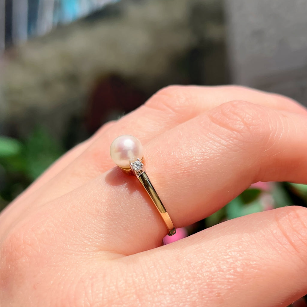 Classic Vintage Pearl and Diamond 9ct Yellow Gold Trilogy Ring | Size O ½