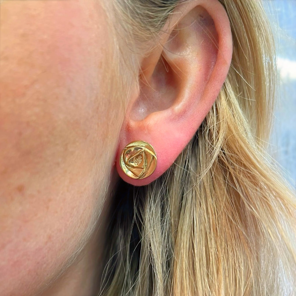 Vintage Charles Rennie Mackintosh Inspired Rose Motif Disc 9ct Yellow Gold Stud Earrings