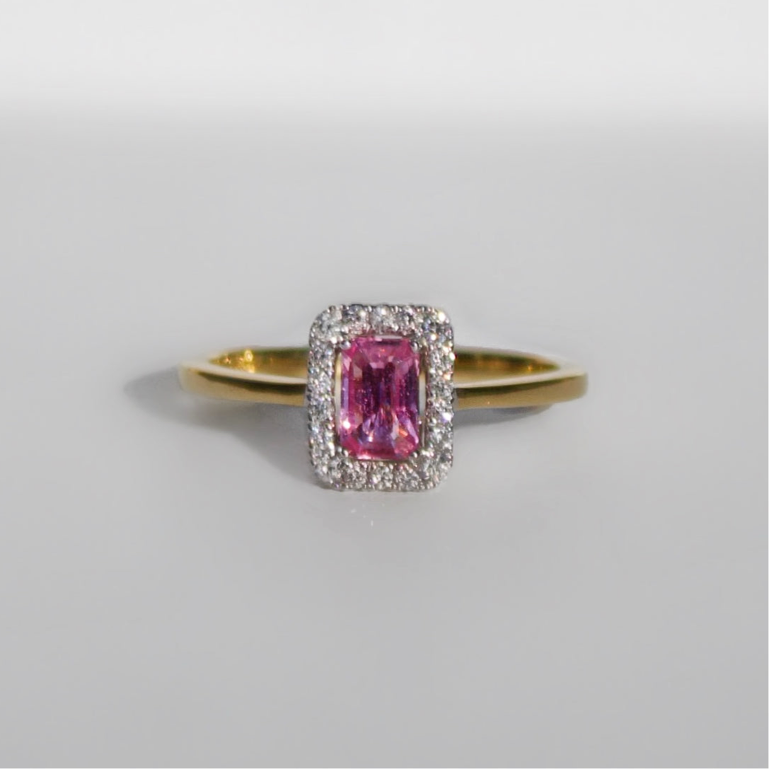 Glamorous 'Barbie' Ring - 18ct Yellow Gold Pink Sapphire and Diamond Ring Size N1/2