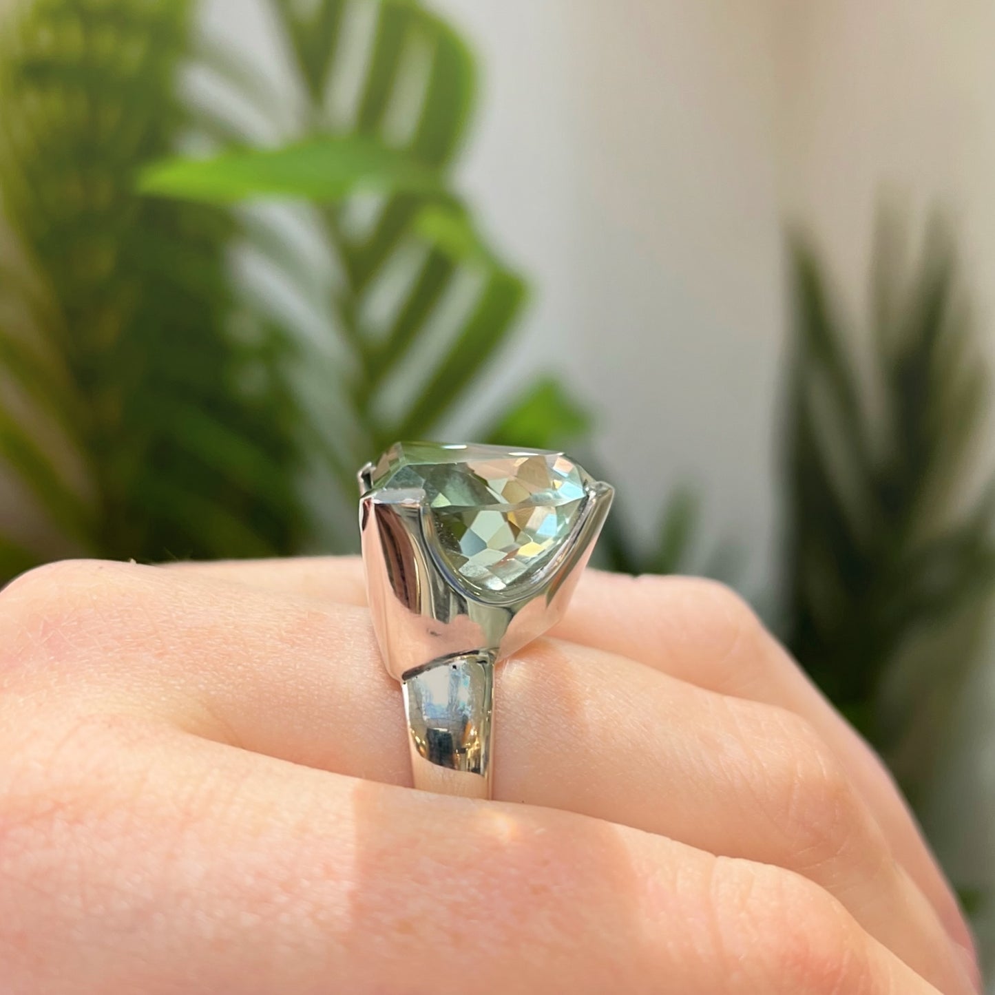 Chunky Sterling Silver Trillion-Cut Green Amethyst Cocktail Ring - Size R ½