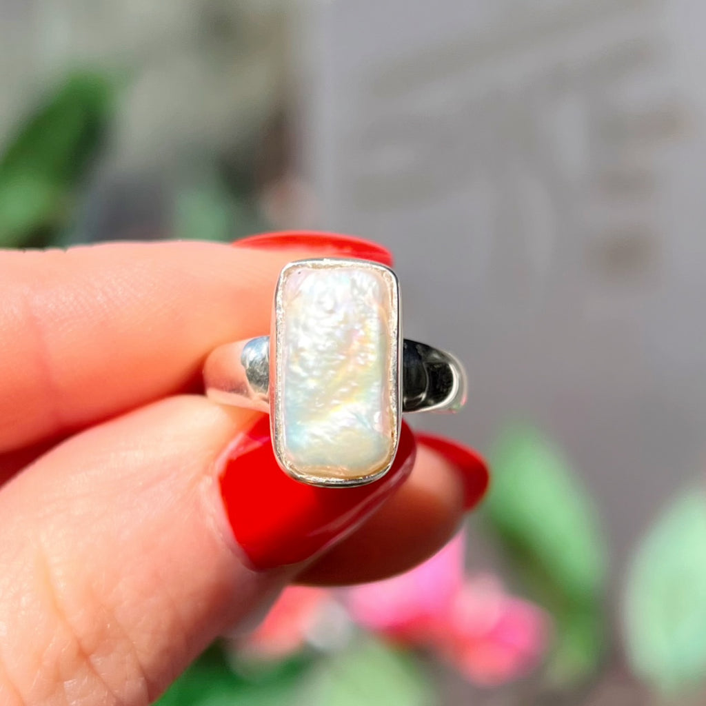 Irregular-Shaped Pearl Sterling Silver Ring | Size L