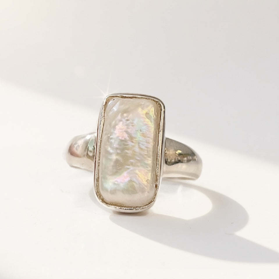Irregular-Shaped Pearl Sterling Silver Ring | Size L