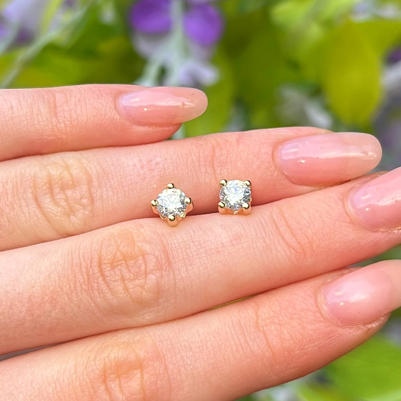 Cubic Zirconia 9ct Yellow Gold Stud Earrings
