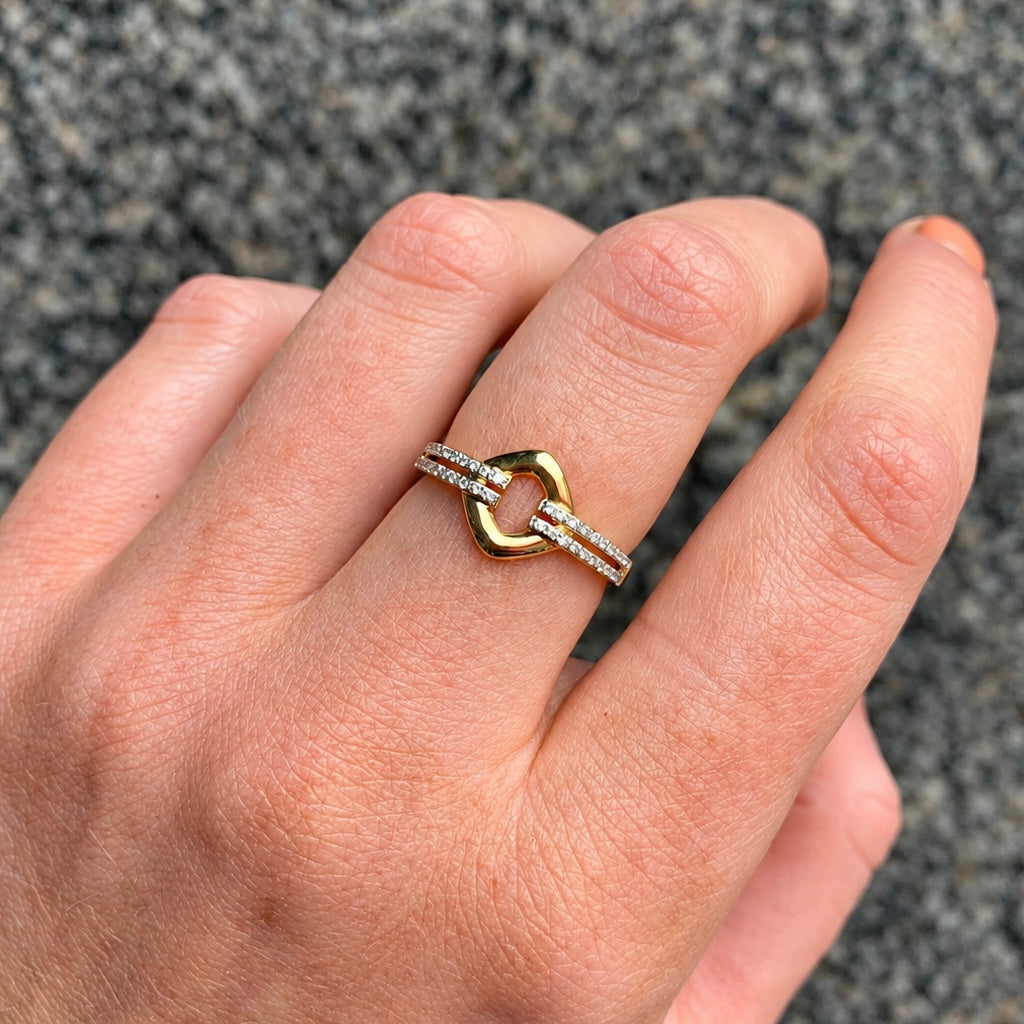 Diamond 9ct Yellow Gold Open Link Ring