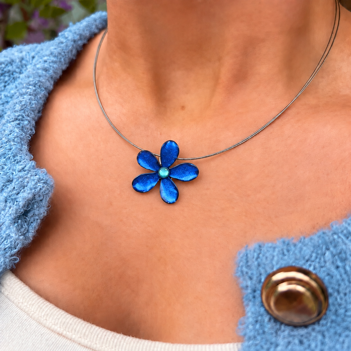 Dark Blue Flower Necklace | Watch This Space