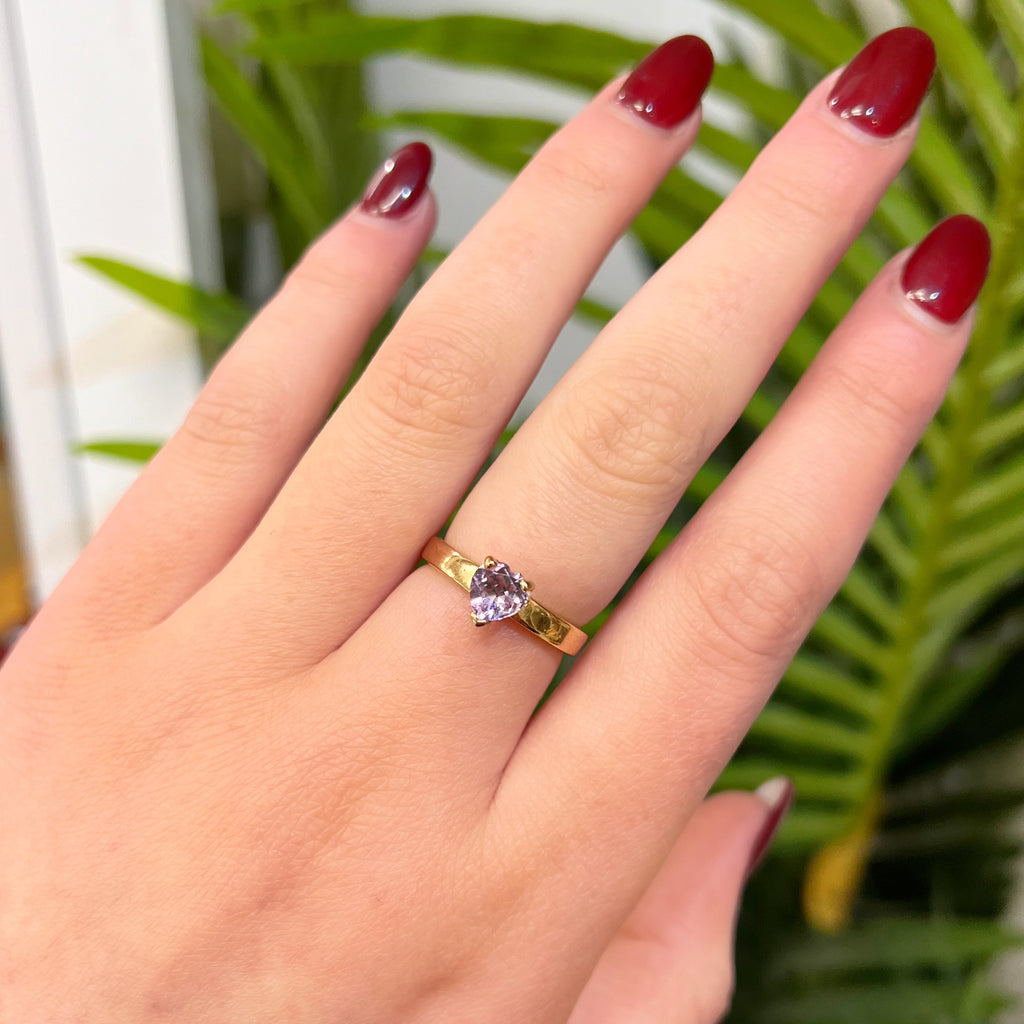 Handmade Vintage Amethyst 9ct Yellow Gold Heart Solitaire Ring | Size M