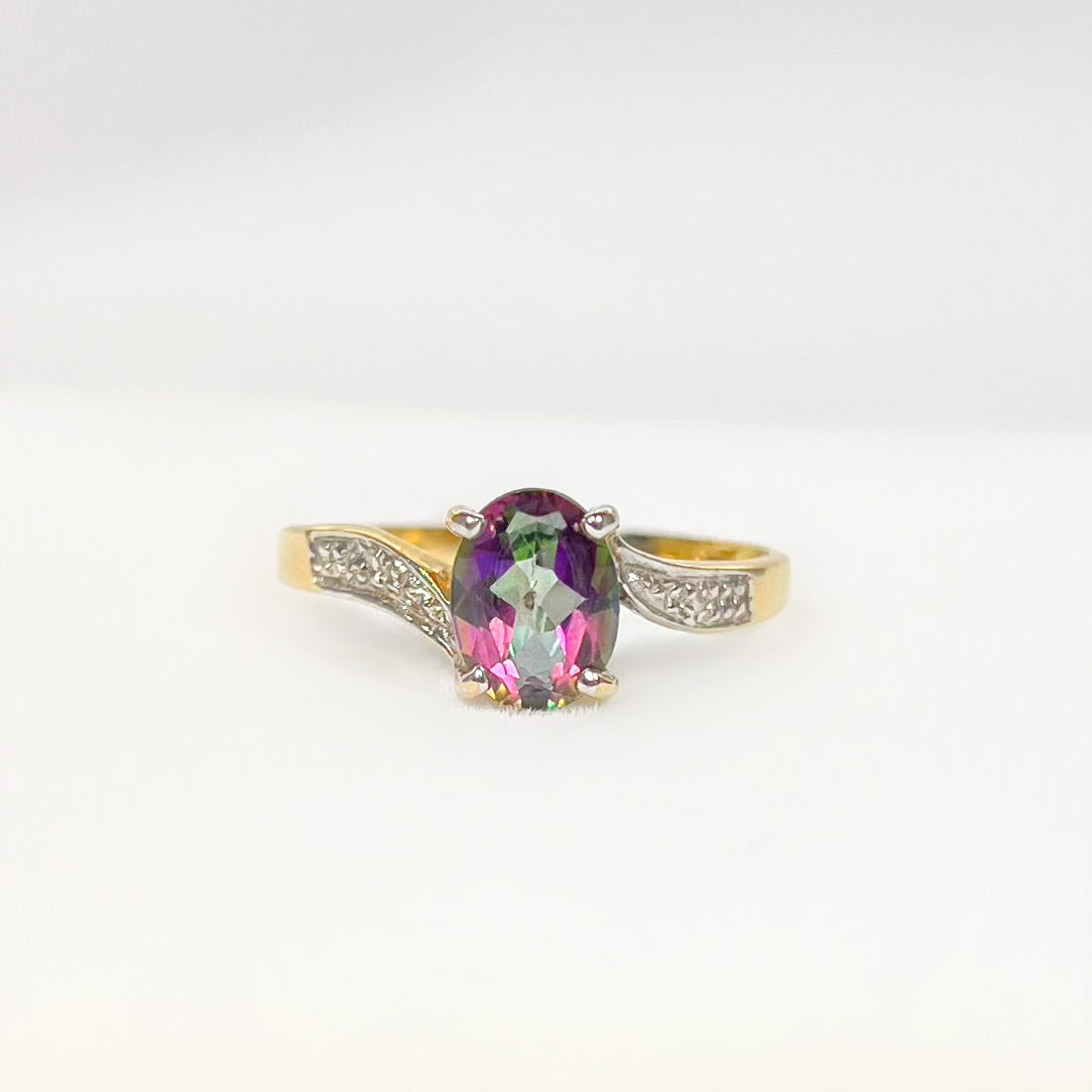 Vintage 9ct Yellow Gold Magical Mystic Topaz and Diamond Twist Ring - Size P