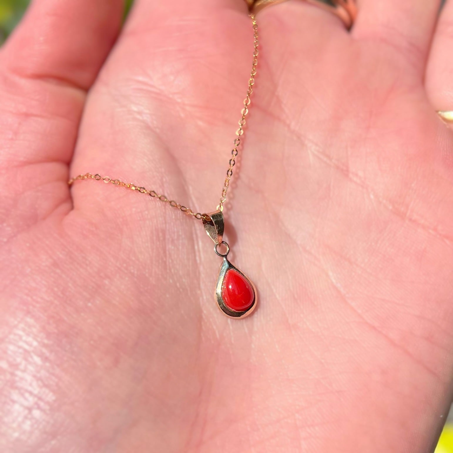 Rare Pear Shaped Coral 9ct Yellow Gold Dainty Necklace