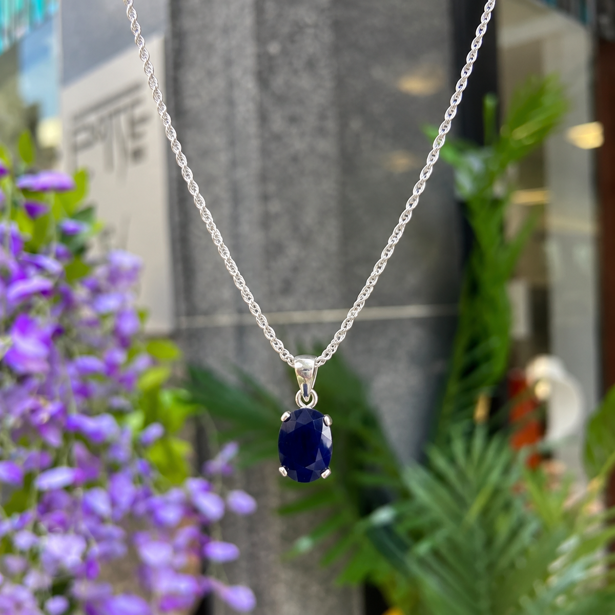 Chunky Oval Cut Claw Set Blue Sapphire Sterling Silver Pendant & Chain