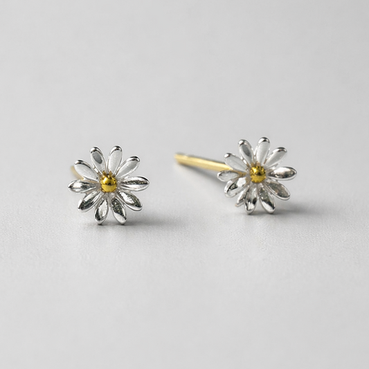 Sterling Silver & 9ct Gold Plated Two-toned Daisy Stud Earrings