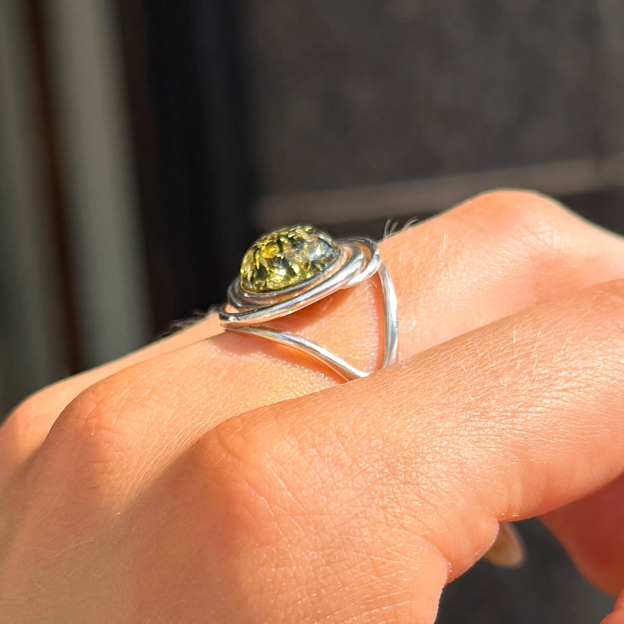 Green Amber Sterling Silver Round Spiral Ring - Size M